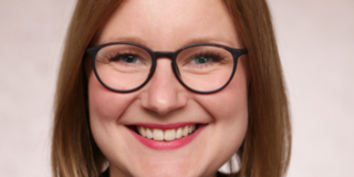 Portraitfoto Dr. Jennifer Eickelmann